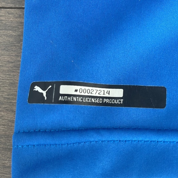 Italy Football Kit Jersey And Shorts. - Picture 10 of 16